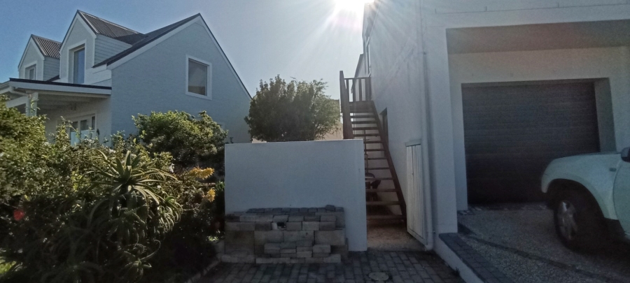 To Let 2 Bedroom Property for Rent in Westcliff Western Cape